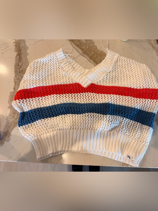 JoyLab Sweaters - JoyLab White Open-Knit V-Neck Sweater with Red and Blue Stripes